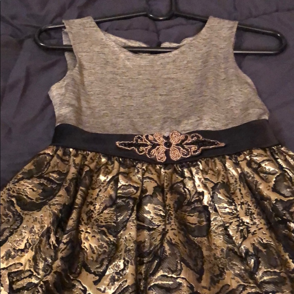 Only worn once!